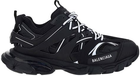 balenciaga track runner 2021.